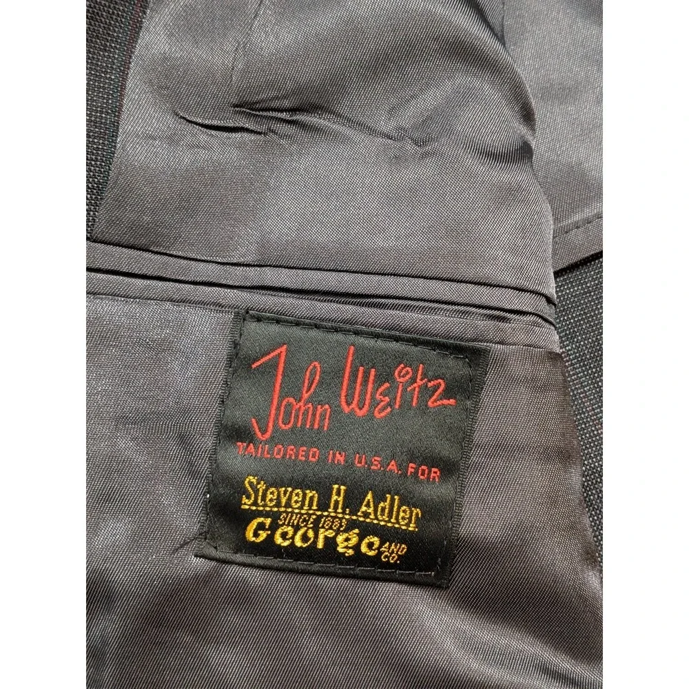 John Weitz Men's Gray 2 Piece Suit 46R Wool Check Union Made in USA Vintage